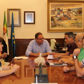 La nueva Junta Directiva de Ciudadanos Mérida se reúne con el alcalde de la ciudad