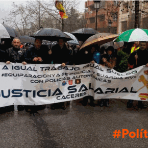 Cs Extremadura encabeza la manifestación por la equiparación salarial de policía y Guardia Civil con la premisa de “a igual trabajo, igual sueldo”