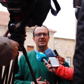 Cayetano Polo: “El PSOE, como el PP, vuelve a tomar decisiones que perjudican a Extremadura”